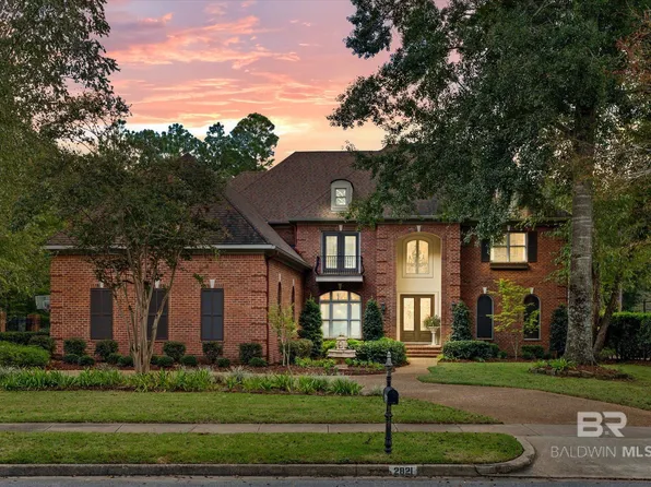 2821 Churchbell Ct, Mobile, AL 36695