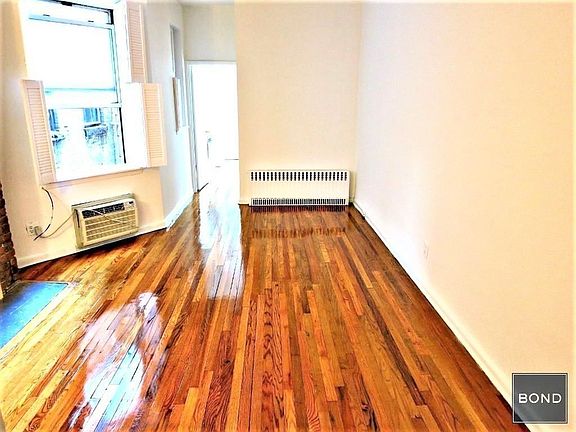2nd image of 519 E 87th St #2C1