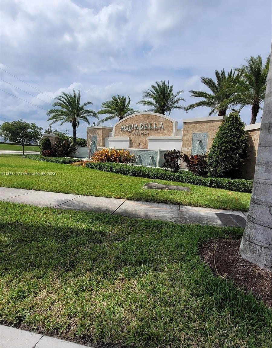 11072 W 32nd Ln, Hialeah, FL 33018 Zillow