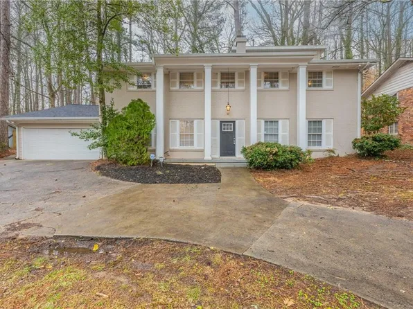 2800 Kingston Ter, East Pt, GA 30344