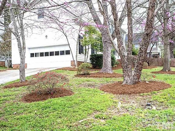4th image of 106 Chippoaks Dr