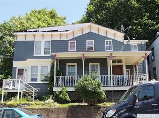 12 Worth Ave, Hudson, NY 12534