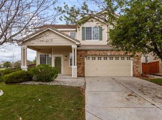 329 Ivory Cir, Aurora, CO 80011