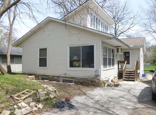 820 Hudson Ave, Iowa City, IA 52246