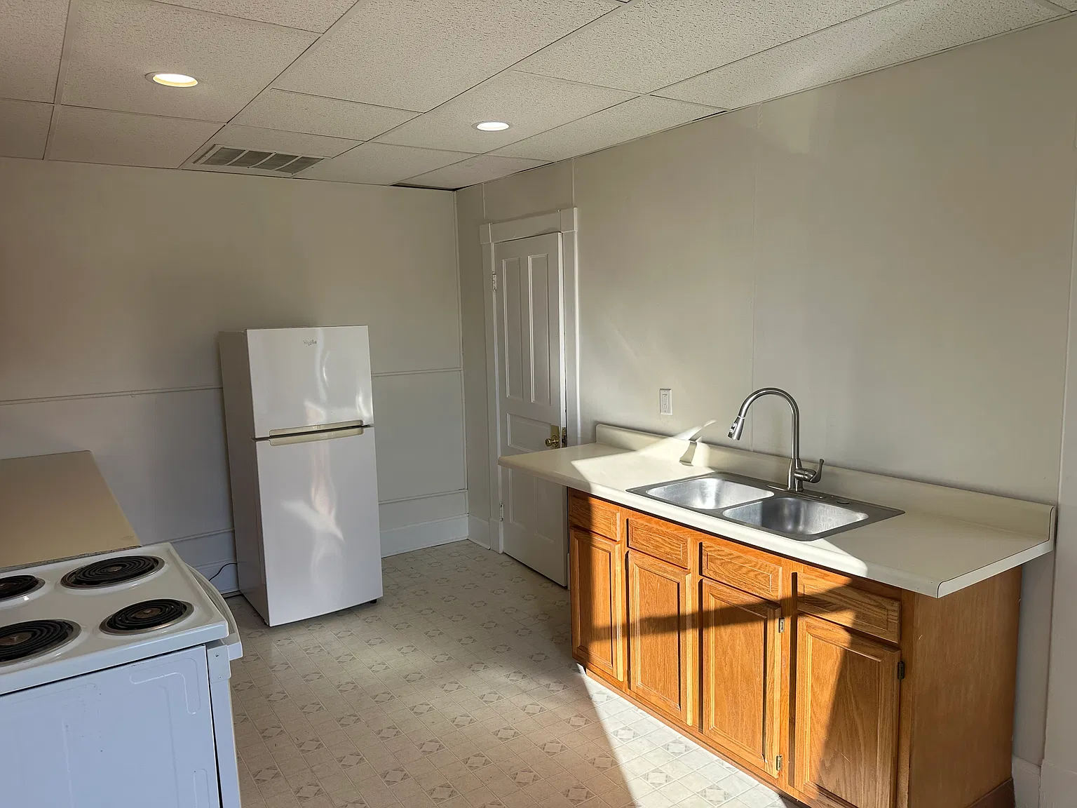 1 bed, 900 sqft, $900 — Photo 2