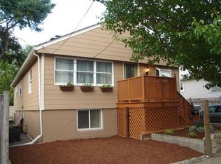 38 Bateman Ave, Revere, MA 02151