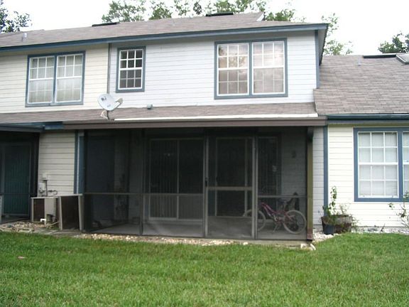 5th image of 2656 Lancaster Ct