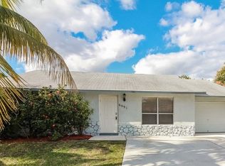 6091 Blue Stone Ln, Lake Worth, FL 33463