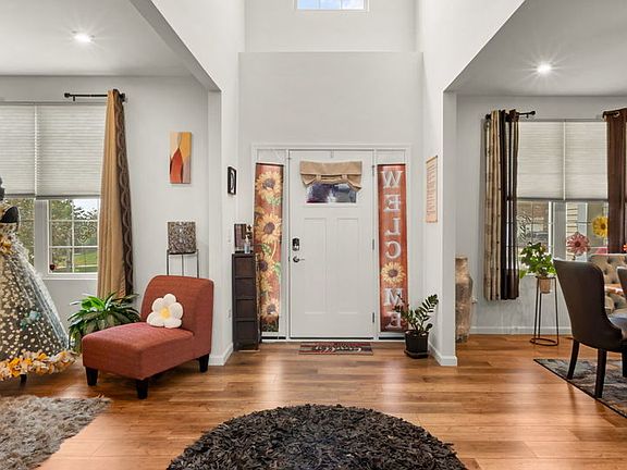 4th image of 27018 W Rustic Wood Ln