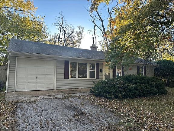 2nd image of 11313 Donnelly Ave