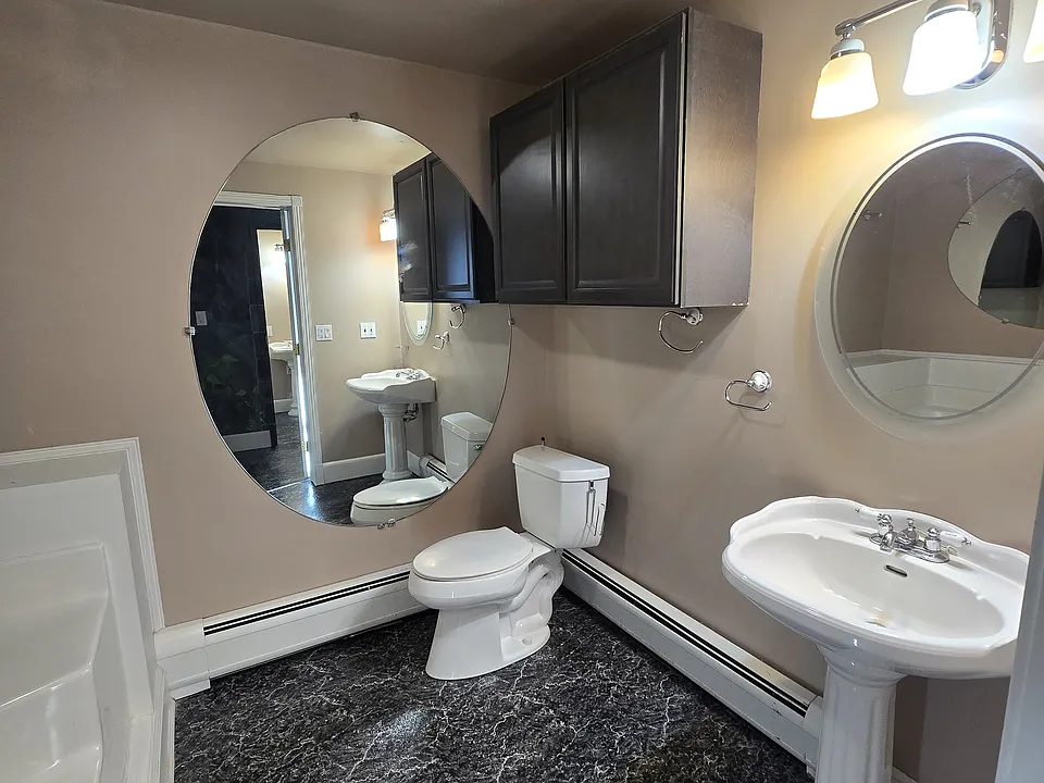 47 Cayadutta St #2