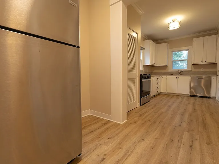 2714 Morrow Ave — Photo 9