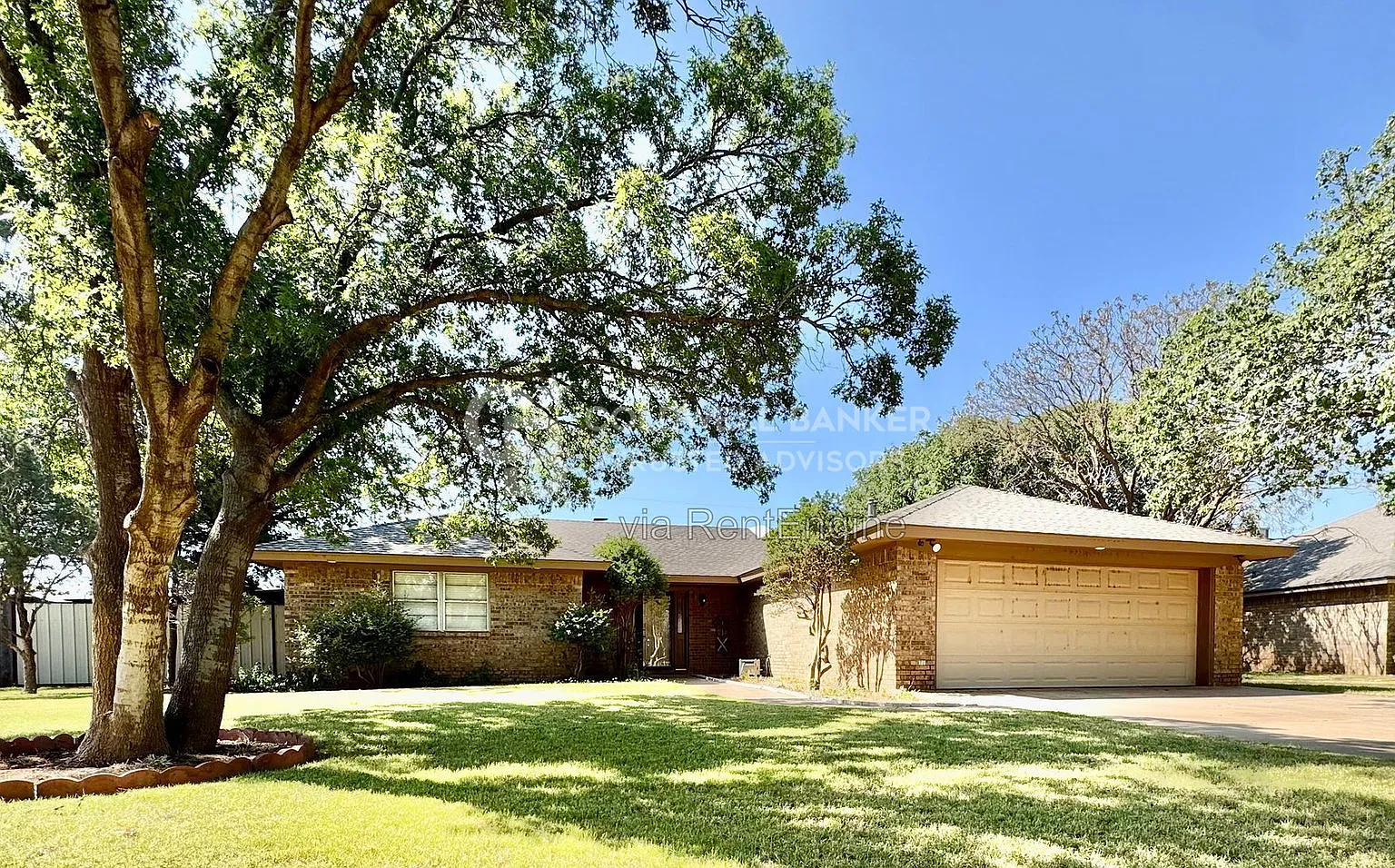 3 bed, 2.0 bath, 1716 sqft, $3,000 — Photo 1