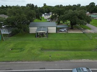 4155 N Twin City Hwy, Nederland, TX 77627
