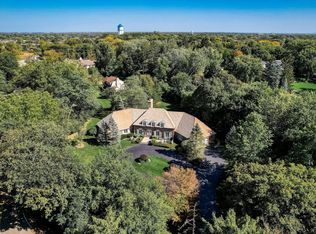 675 Aberdeen Rd, Inverness, IL 60067