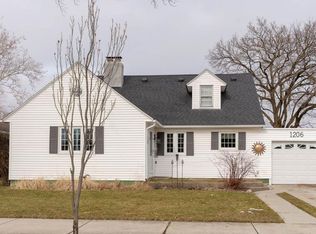 1206 Strong Ave, Elkhart, IN 46514