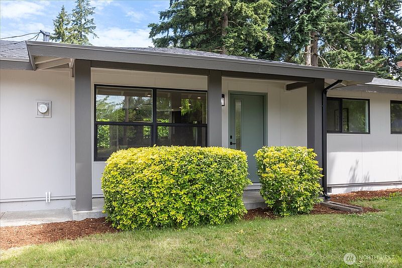 2nd image of 10646 SE 236th Street