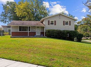 14124 Canterbury Ln, Rockville, MD 20853