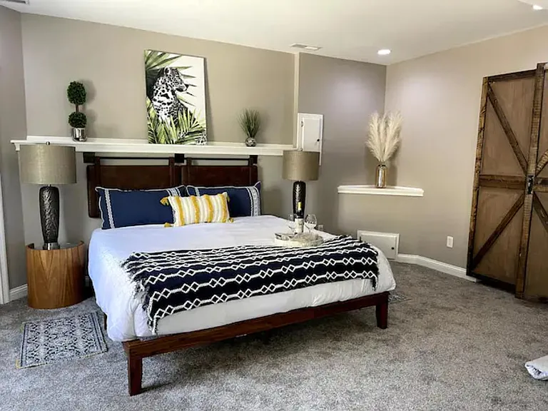 5012 Wolfpen Woods Dr — Photo 26