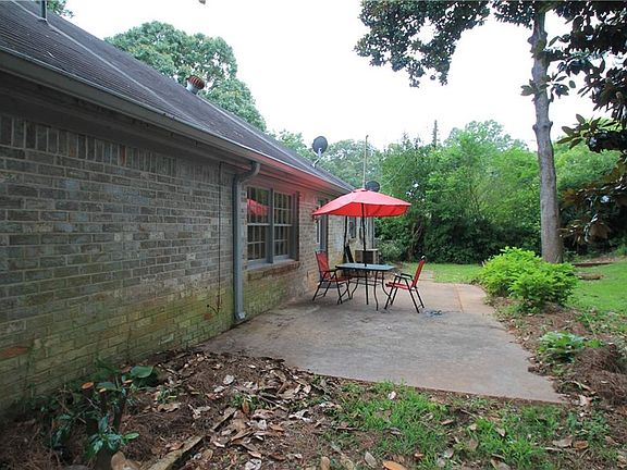 5th image of 4230 Woodhaven Ln