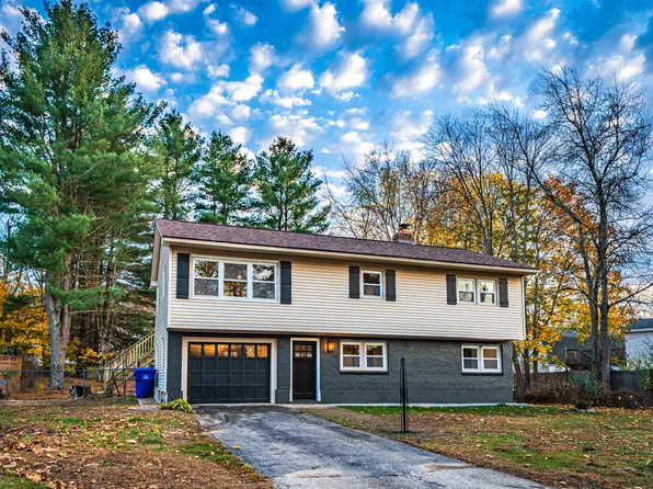 6 Rickey Drive, Hudson, NH 03051