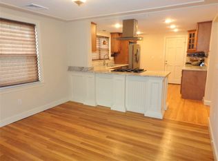 109 Fayette St #2, Watertown, MA 02472