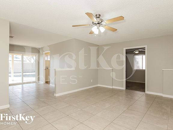 4th image of 901 W Tonopah Dr