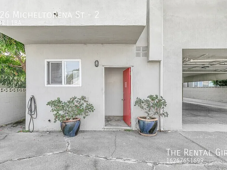 626 Micheltorena St #2 — Photo 18