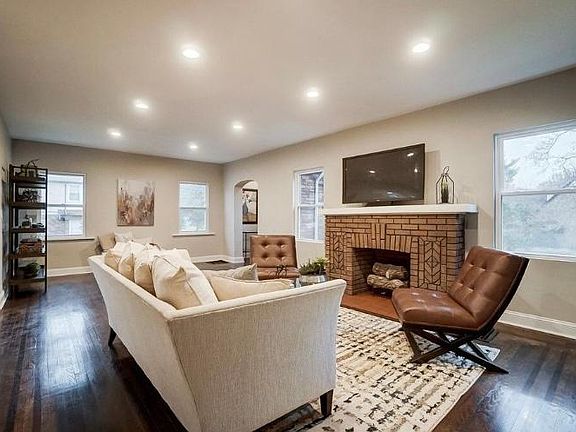 4th image of 1803 Avonlea Ave