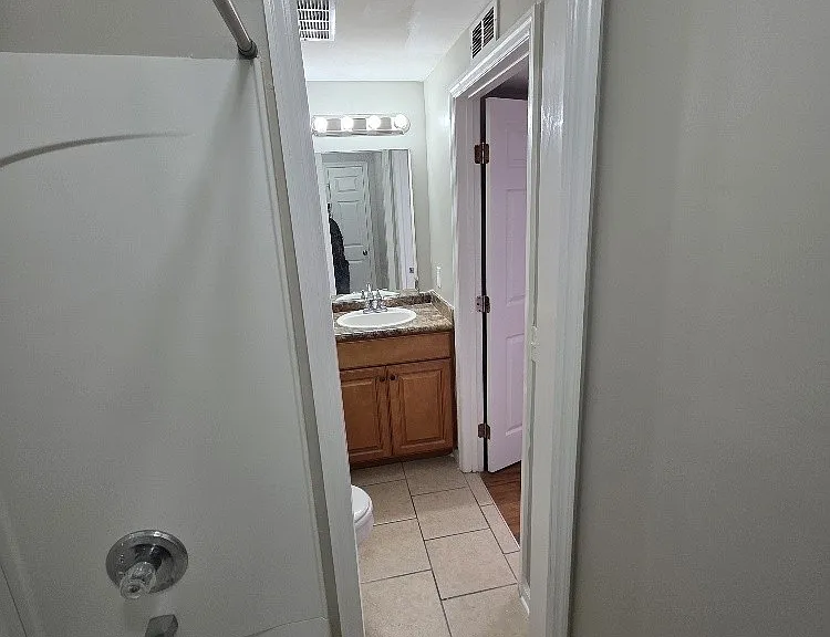 800 Anderson Ln #A7 — Photo 14