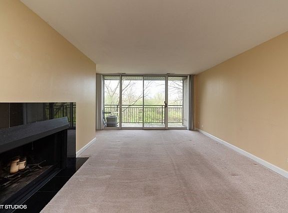5th image of 5800 Oakwood Dr Unit 3F