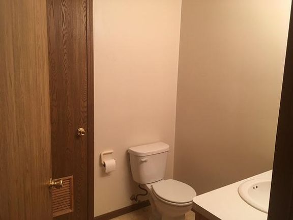 5th image of 2065 Oakland Ave #2