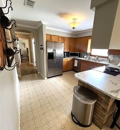 4th image of 3818 Norman St