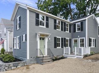 12 Green St, Marblehead, MA 01945