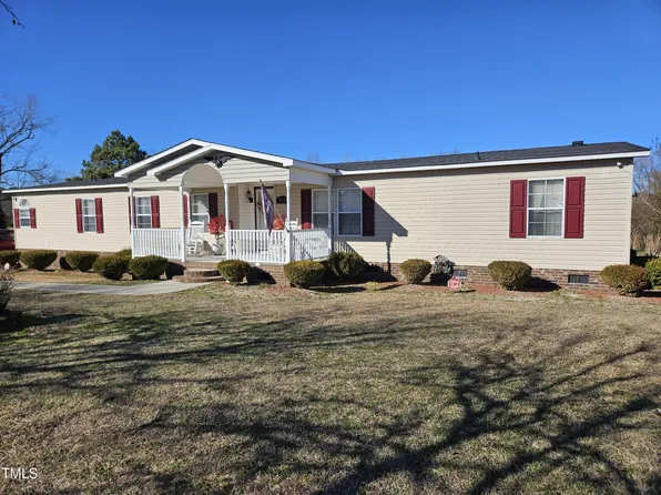 113 May Dr, Smithfield, NC 27577
