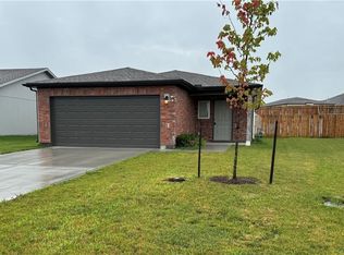 37791 W 207th Ter, Edgerton, KS 66021