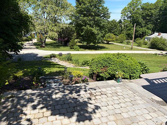 5th image of 51 Francis Ln