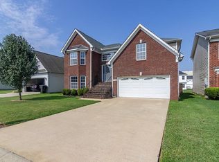 1324 Sunray Dr, Murfreesboro, TN 37127
