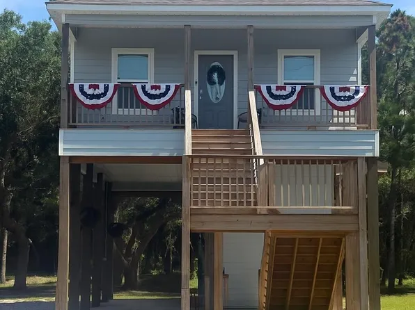 6157 S Railroad Ave, Bay Saint Louis, MS 39520