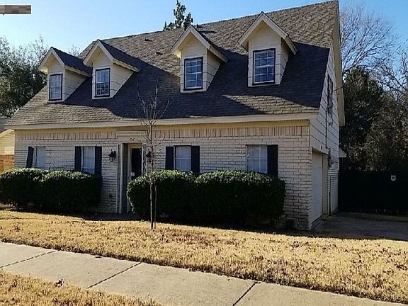 2nd image of 262 Larry Dr