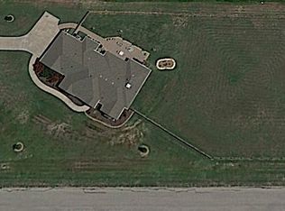 4800 Wild Stallion Ct, Fort Worth, TX 76126