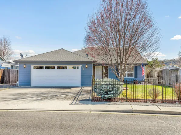 530 Westminster Dr, Eagle Pt, OR 97524