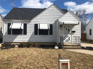 7623 32nd Ave, Kenosha, WI 53142