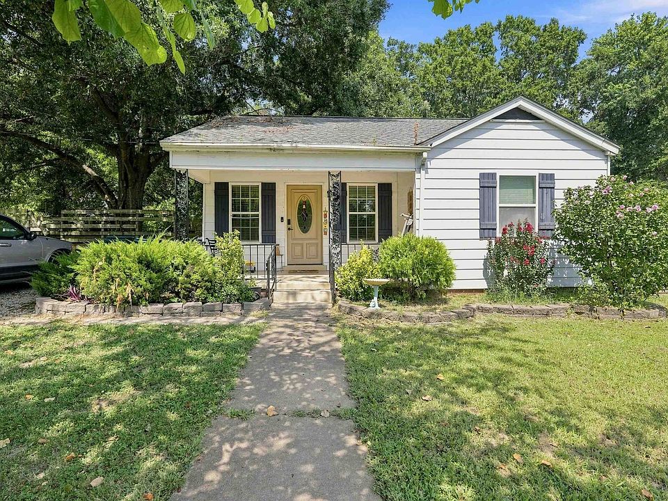 1st image of 2096 Welton St