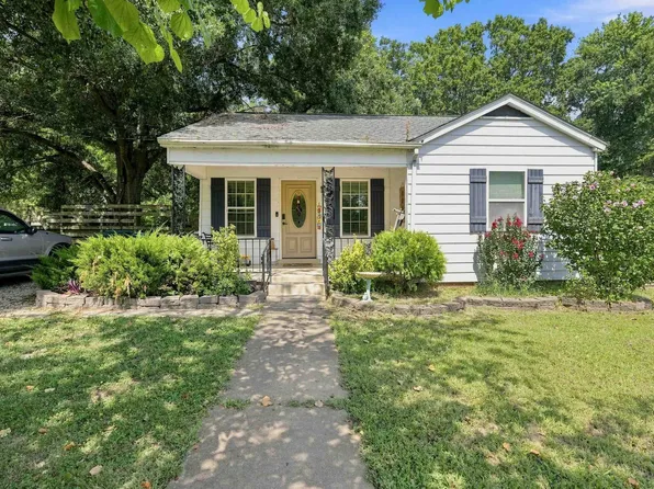2096 Welton St, Milan, TN 38358