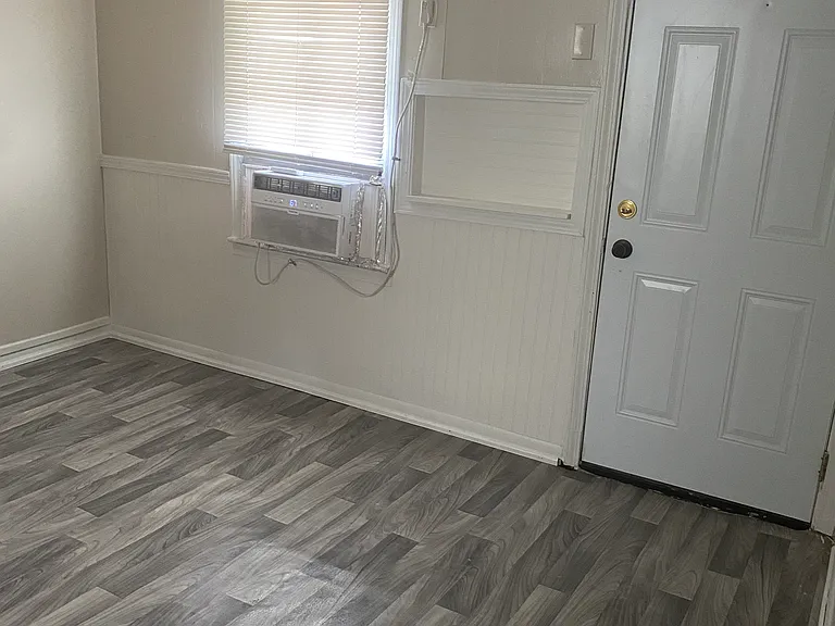 2719 Cameron St #3 — Photo 12