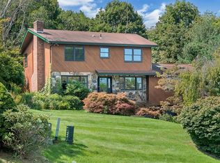8 Holland Ct, Monroe, NY 10950