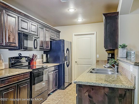 5th image of 3008 E Central Ave