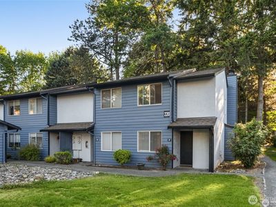 220 Newport Way NW #E38, Issaquah, WA, 98027