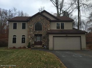 7139 Susquehanna Dr, Tobyhanna, PA